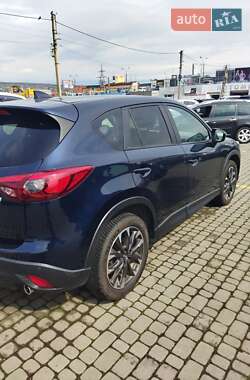 Позашляховик / Кросовер Mazda CX-5 2015 в 
