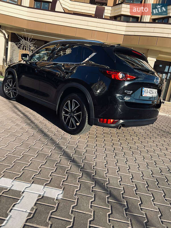 Внедорожник / Кроссовер Mazda CX-5 2017 в Киеве