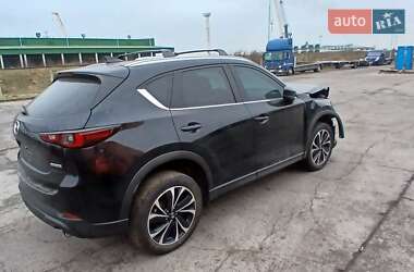 Внедорожник / Кроссовер Mazda CX-5 2022 в 