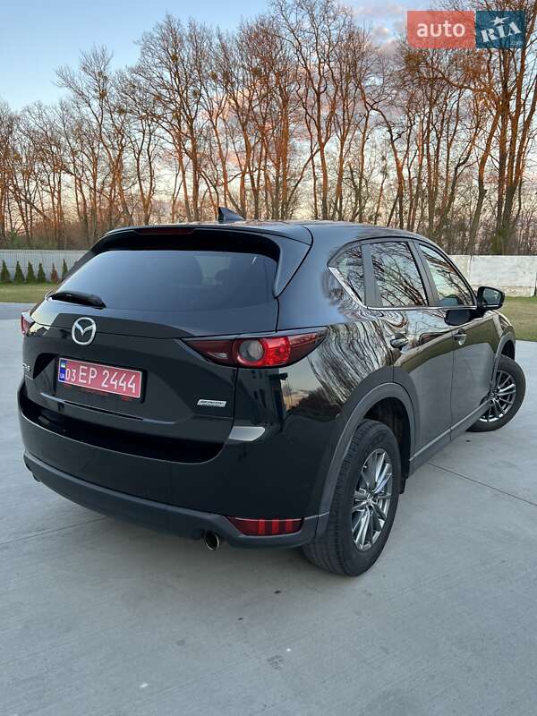 Внедорожник / Кроссовер Mazda CX-5 2017 в Луцке