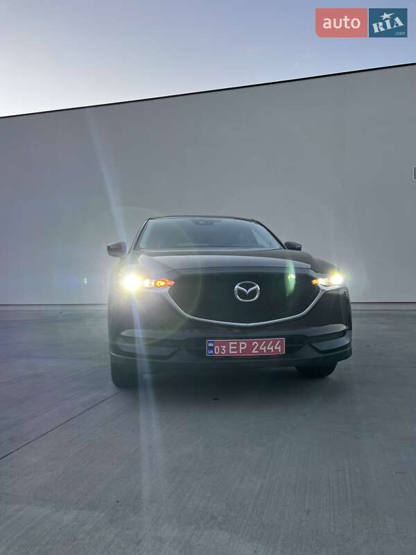 Внедорожник / Кроссовер Mazda CX-5 2017 в Луцке