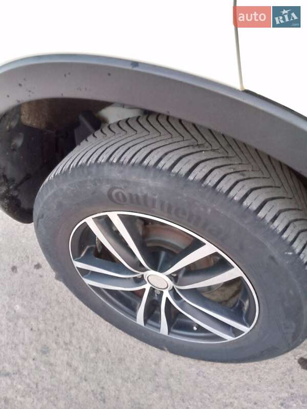 Внедорожник / Кроссовер Mazda CX-5 2012 в Баре