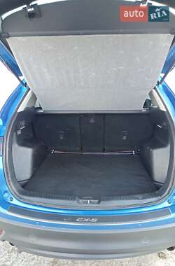 Внедорожник / Кроссовер Mazda CX-5 2013 в 