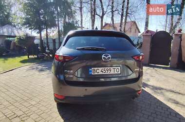 Внедорожник / Кроссовер Mazda CX-5 2018 в 