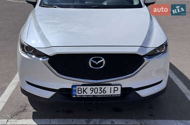 Внедорожник / Кроссовер Mazda CX-5 2018 в 