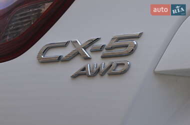 Внедорожник / Кроссовер Mazda CX-5 2015 в 
