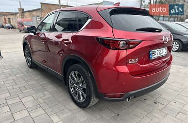 Позашляховик / Кросовер Mazda CX-5 2021 в 
