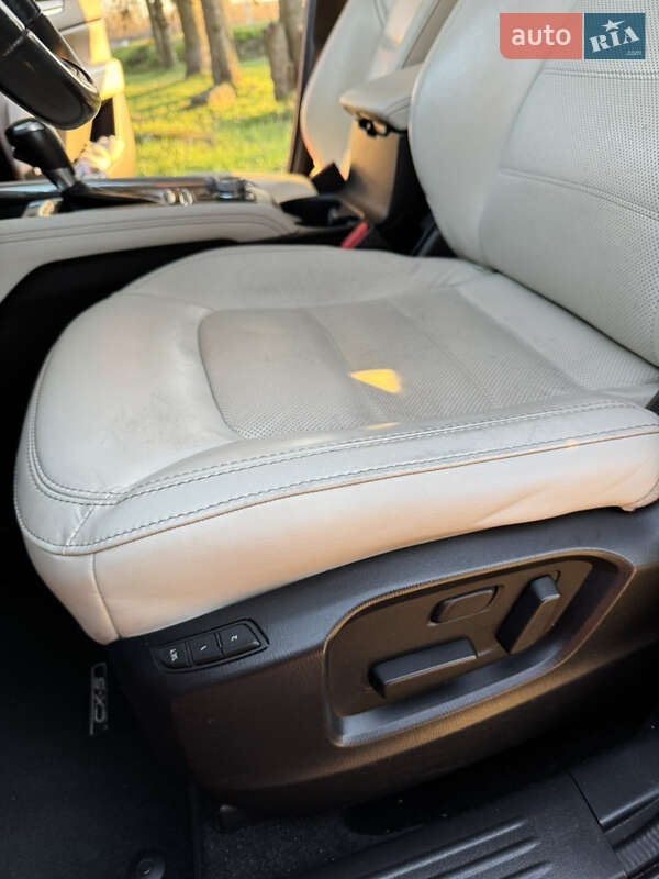 Внедорожник / Кроссовер Mazda CX-5 2019 в Староконстантинове