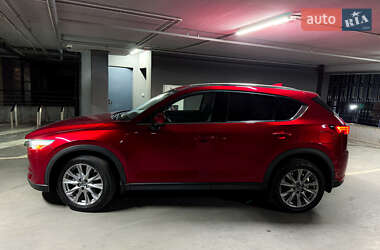 Внедорожник / Кроссовер Mazda CX-5 2018 в 