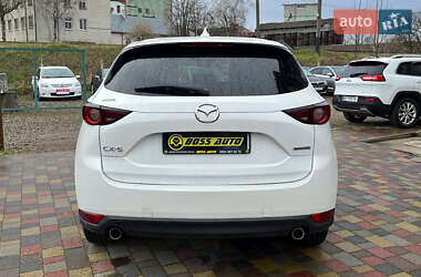 Позашляховик / Кросовер Mazda CX-5 2020 в 