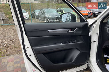 Позашляховик / Кросовер Mazda CX-5 2020 в 