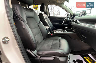 Позашляховик / Кросовер Mazda CX-5 2020 в 
