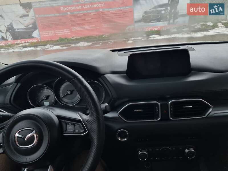 Позашляховик / Кросовер Mazda CX-5 2017 в Києві фото 4 Позашляховик / Кросовер Mazda CX-5 2017 в Києві