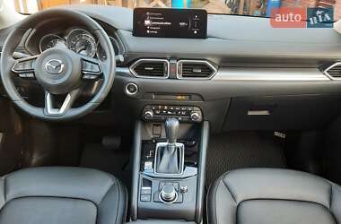 Внедорожник / Кроссовер Mazda CX-5 2023 в 