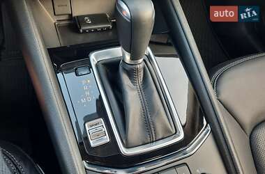 Внедорожник / Кроссовер Mazda CX-5 2023 в 