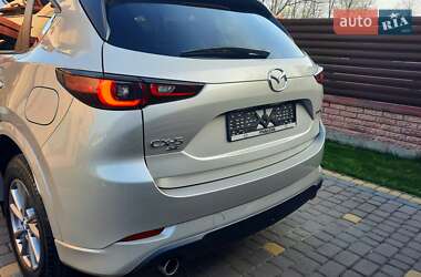 Внедорожник / Кроссовер Mazda CX-5 2023 в 