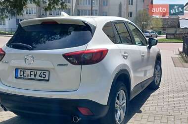 Внедорожник / Кроссовер Mazda CX-5 2015 в 