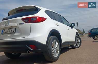 Внедорожник / Кроссовер Mazda CX-5 2015 в 