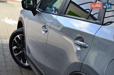 Позашляховик / Кросовер Mazda CX-5 2016 в 