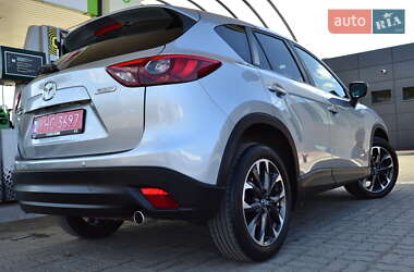 Позашляховик / Кросовер Mazda CX-5 2016 в 
