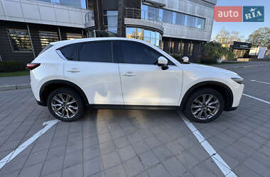 Позашляховик / Кросовер Mazda CX-5 2021 в 