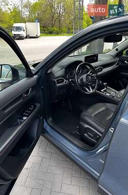 Позашляховик / Кросовер Mazda CX-5 2020 в 