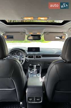 Позашляховик / Кросовер Mazda CX-5 2020 в 