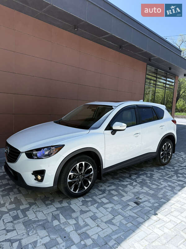 Внедорожник / Кроссовер Mazda CX-5 2016 в 