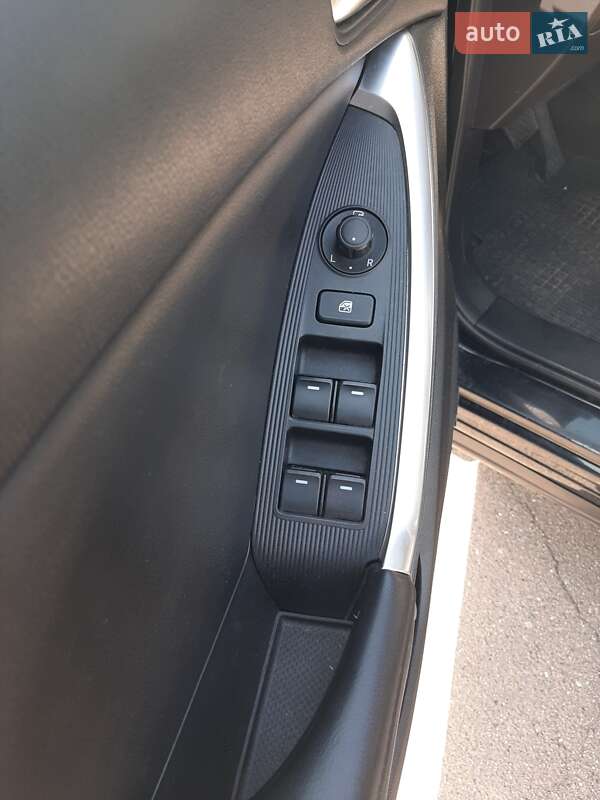 Внедорожник / Кроссовер Mazda CX-5 2013 в Чернигове