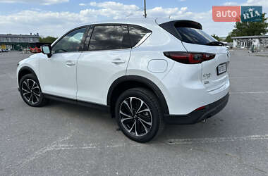 Позашляховик / Кросовер Mazda CX-5 2022 в 