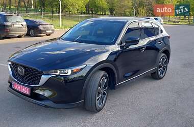 Внедорожник / Кроссовер Mazda CX-5 2023 в 
