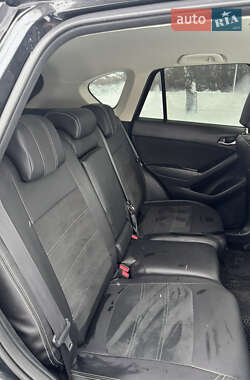 Внедорожник / Кроссовер Mazda CX-5 2016 в 
