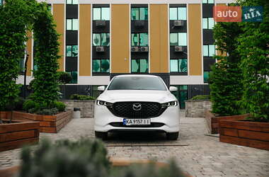Внедорожник / Кроссовер Mazda CX-5 2023 в 