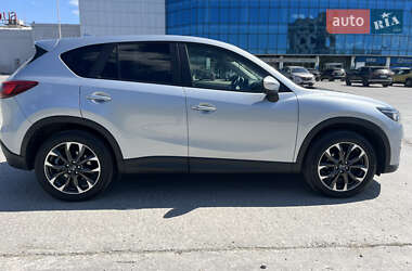 Внедорожник / Кроссовер Mazda CX-5 2015 в 