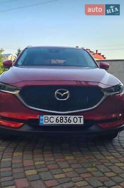 Внедорожник / Кроссовер Mazda CX-5 2018 в 