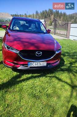Внедорожник / Кроссовер Mazda CX-5 2018 в 