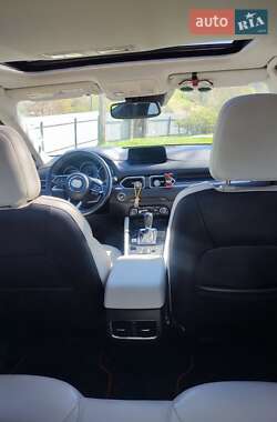 Внедорожник / Кроссовер Mazda CX-5 2018 в 