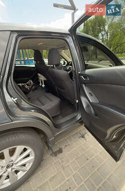 Позашляховик / Кросовер Mazda CX-5 2015 в 