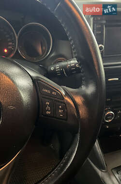 Внедорожник / Кроссовер Mazda CX-5 2012 в 