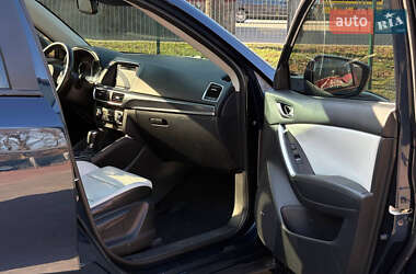 Внедорожник / Кроссовер Mazda CX-5 2015 в 