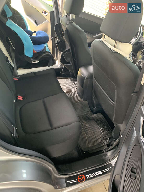 Позашляховик / Кросовер Mazda CX-5 2013 в Вараші