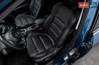 Внедорожник / Кроссовер Mazda CX-5 2014 в 