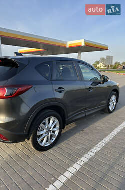 Позашляховик / Кросовер Mazda CX-5 2014 в 