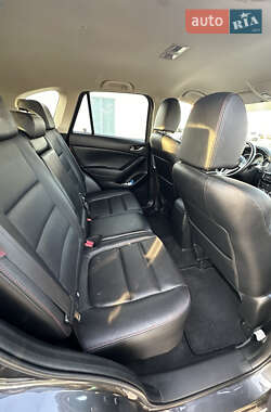 Позашляховик / Кросовер Mazda CX-5 2014 в 