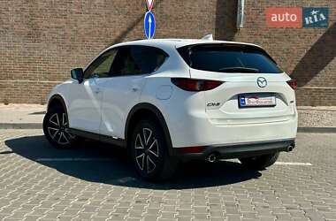 Внедорожник / Кроссовер Mazda CX-5 2018 в 