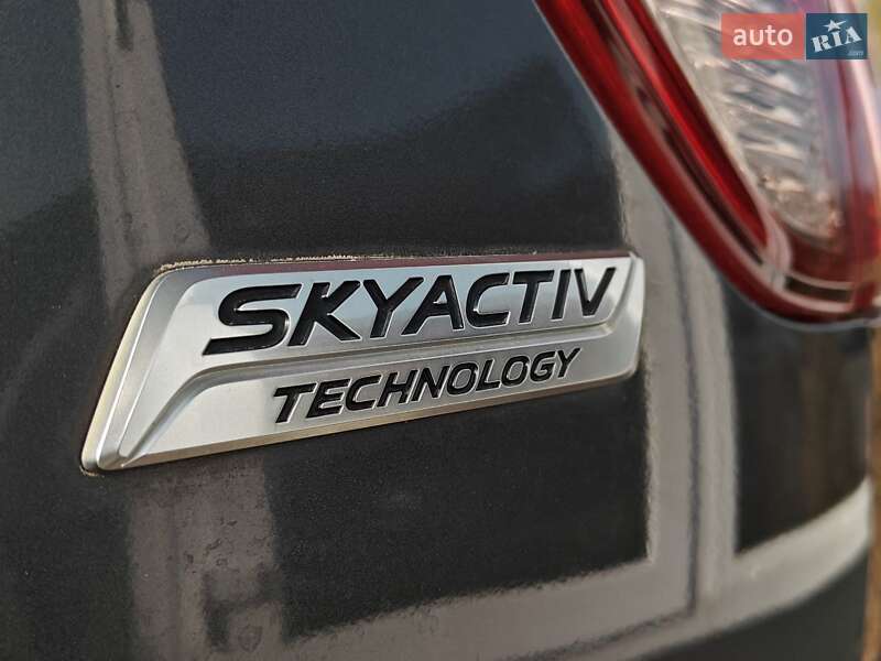 Внедорожник / Кроссовер Mazda CX-5 2015 в Львове