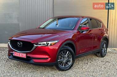 Позашляховик / Кросовер Mazda CX-5 2020 в 