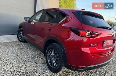 Позашляховик / Кросовер Mazda CX-5 2020 в 
