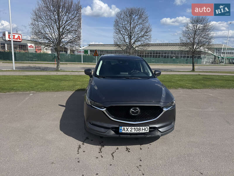 Внедорожник / Кроссовер Mazda CX-5 2017 в Киеве