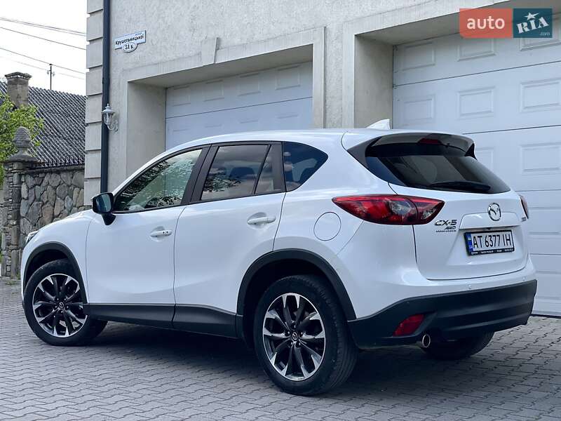 Внедорожник / Кроссовер Mazda CX-5 2015 в Надворной